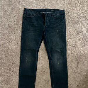 European Men's Dark Blue Jeans W33/L32